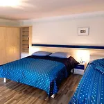 Hisa Posebne Sorte 4* Kodreti