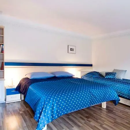 Hisa Posebne Sorte Πανσιόν 4*