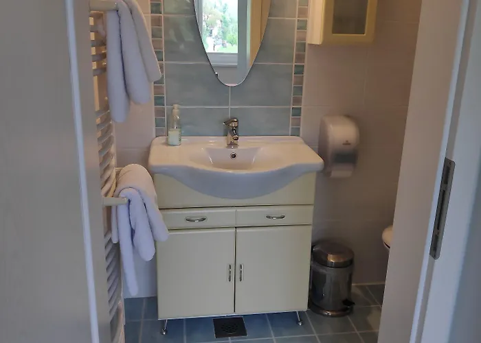 Hisa Posebne Sorte Kodreti