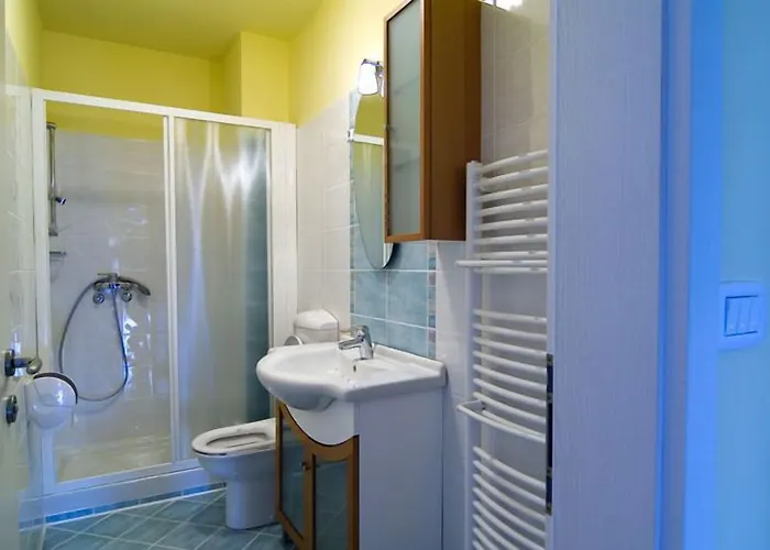 Hisa Posebne Sorte 4* Kodreti