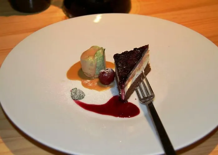 Hisa Posebne Sorte 4* Kodreti