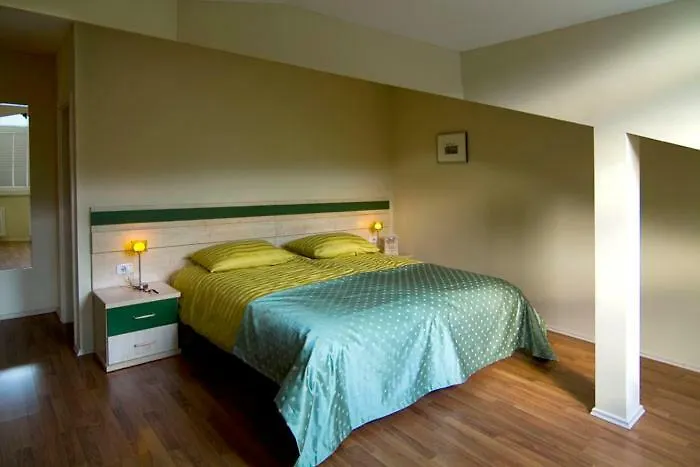 Hisa Posebne Sorte بيت ضيافة